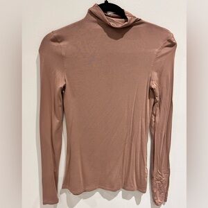 Babaton Elegant Women's Tan Turtleneck Top